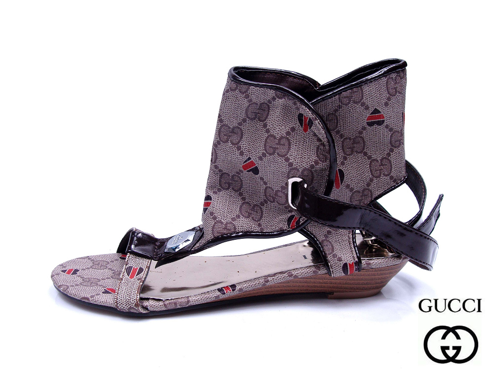 gucci sandals110